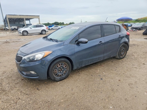 2016 KIA FORTE5 LX  