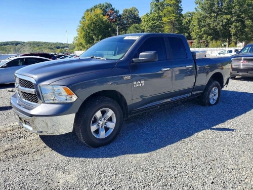 2017 RAM 1500 SLT  
