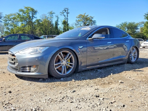 2013 TESLA MODEL S   