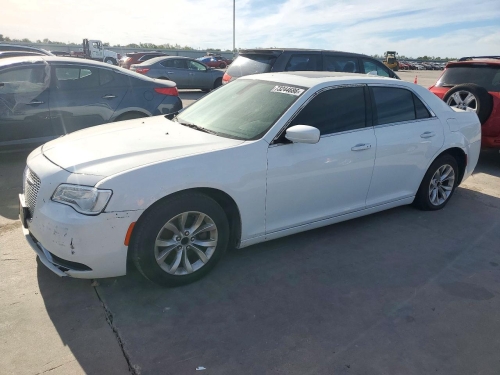 2016 CHRYSLER 300 LIMITED  
