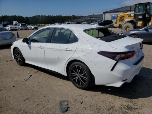 2022 TOYOTA CAMRY SE