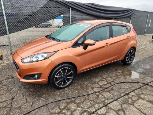 2017 FORD FIESTA SE  