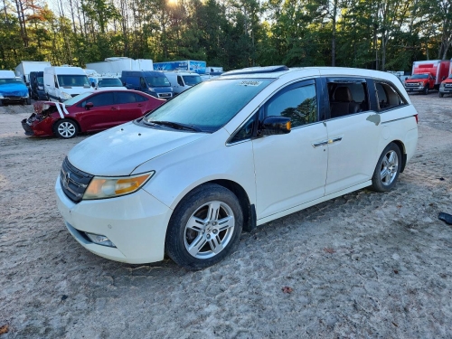 2013 HONDA ODYSSEY TOURING  