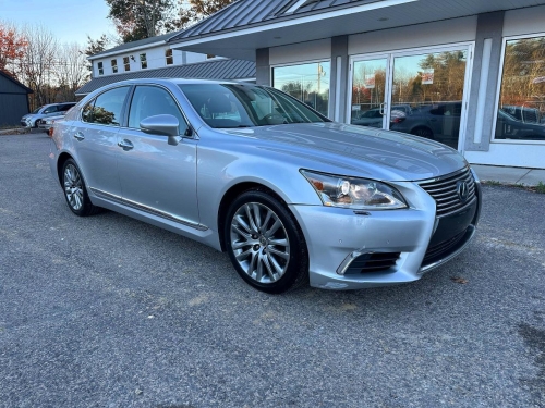 2015 LEXUS LS 460  