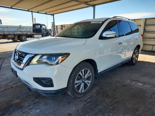 2017 NISSAN PATHFINDER SV  