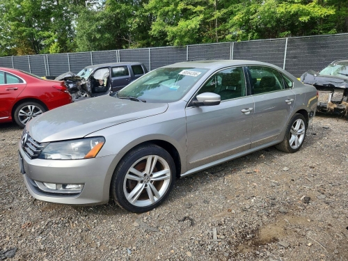 2013 VOLKSWAGEN PASSAT SEL  