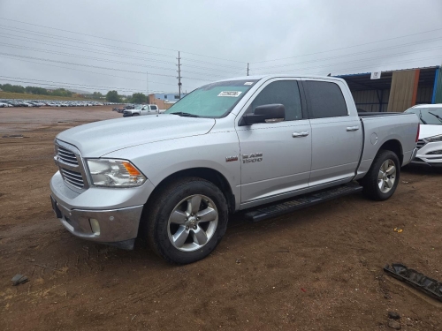 2017 RAM 1500 SLT  