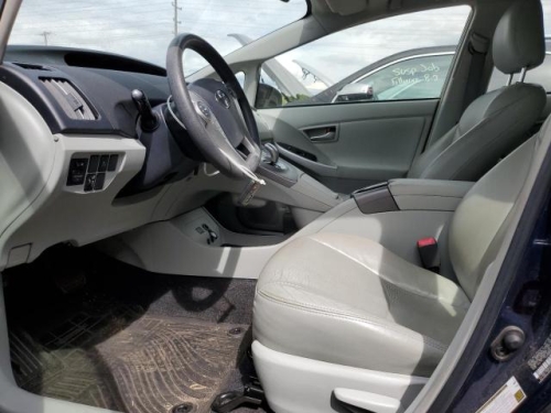 2013 TOYOTA PRIUS 