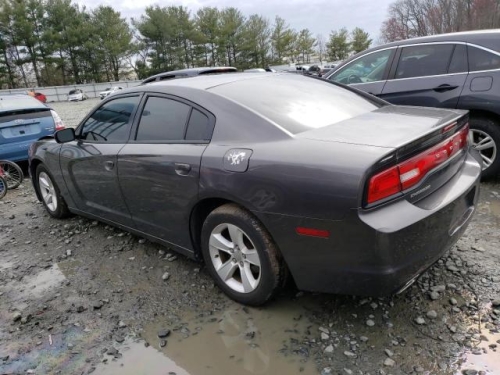 2013 DODGE CHARGER SE