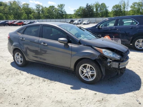 2017 FORD FIESTA SE