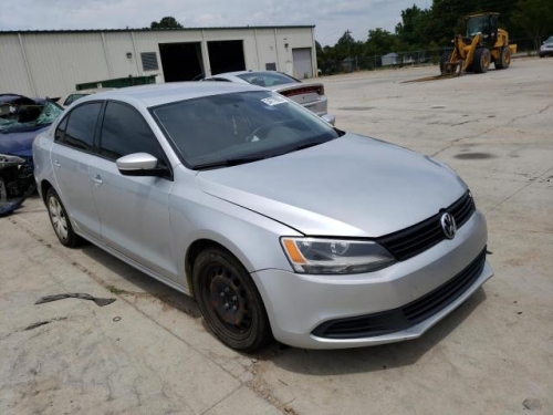 2014 VOLKSWAGEN JETTA SE