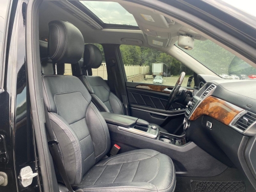 2015 MERCEDES-BENZ GL 550 4MATIC