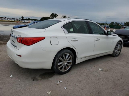 2016 INFINITI Q50 BASE