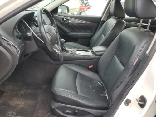 2016 INFINITI Q50 BASE