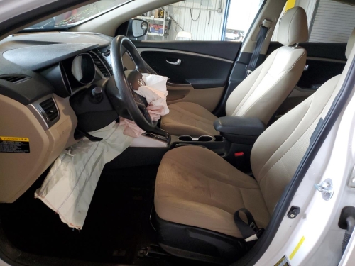 2016 HYUNDAI ELANTRA GT 