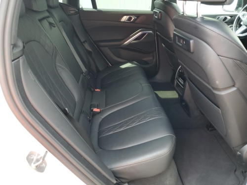 2023 BMW X6 XDRIVE40I