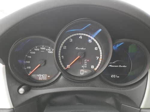 2018 PORSCHE MACAN TURBO