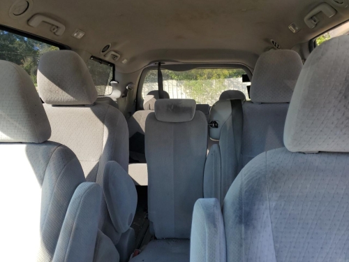 2015 TOYOTA SIENNA LE