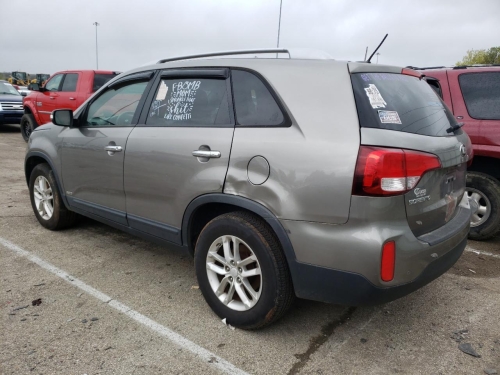 2015 KIA SORENTO LX