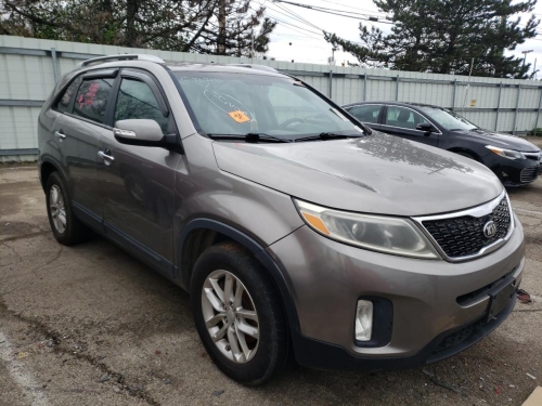 2015 KIA SORENTO LX