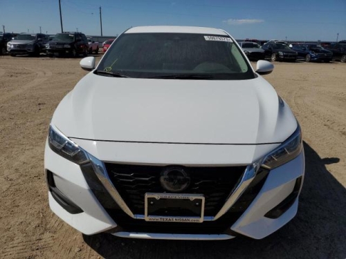 2022 NISSAN SENTRA SV