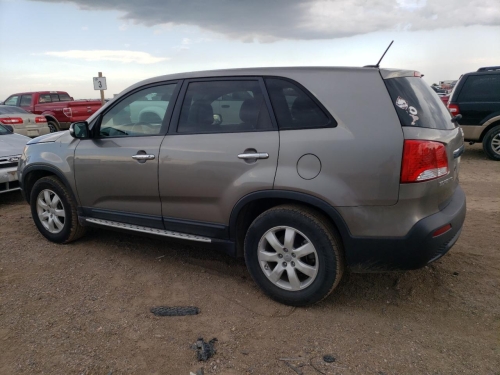 2013 KIA SORENTO LX