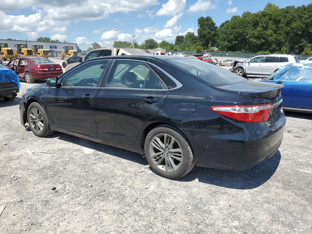 2016 TOYOTA CAMRY LE