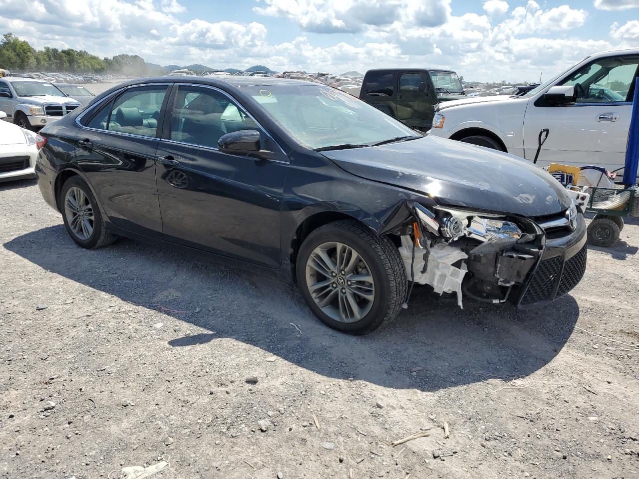 2016 TOYOTA CAMRY LE