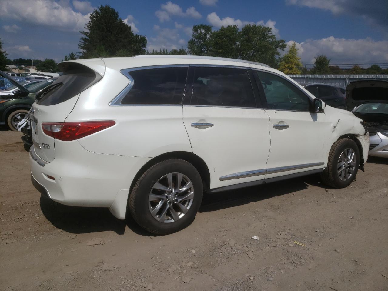 2015 INFINITI QX60 