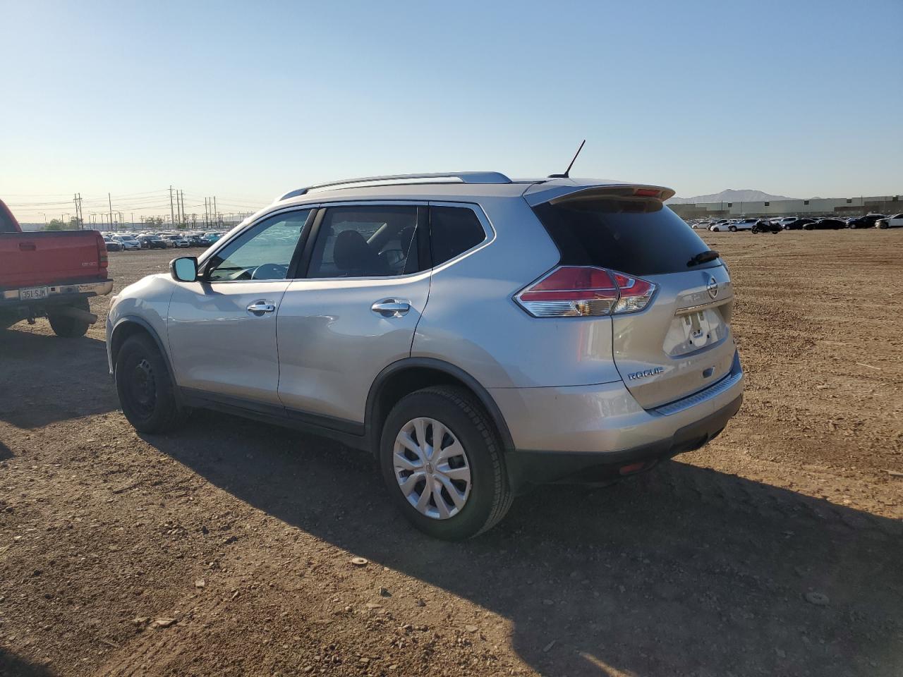 2016 NISSAN ROGUE S