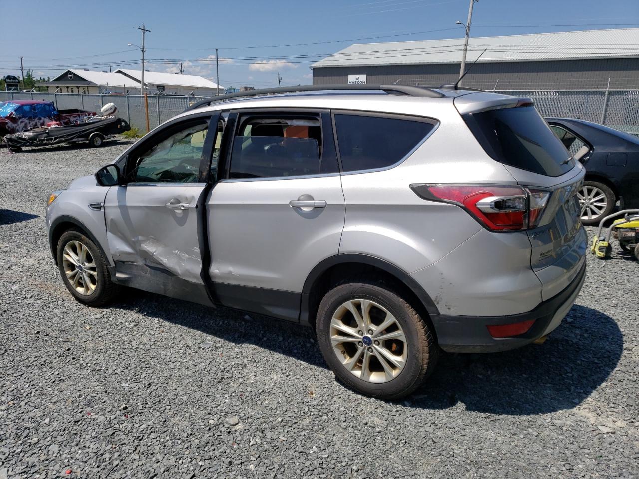 2017 FORD ESCAPE SE