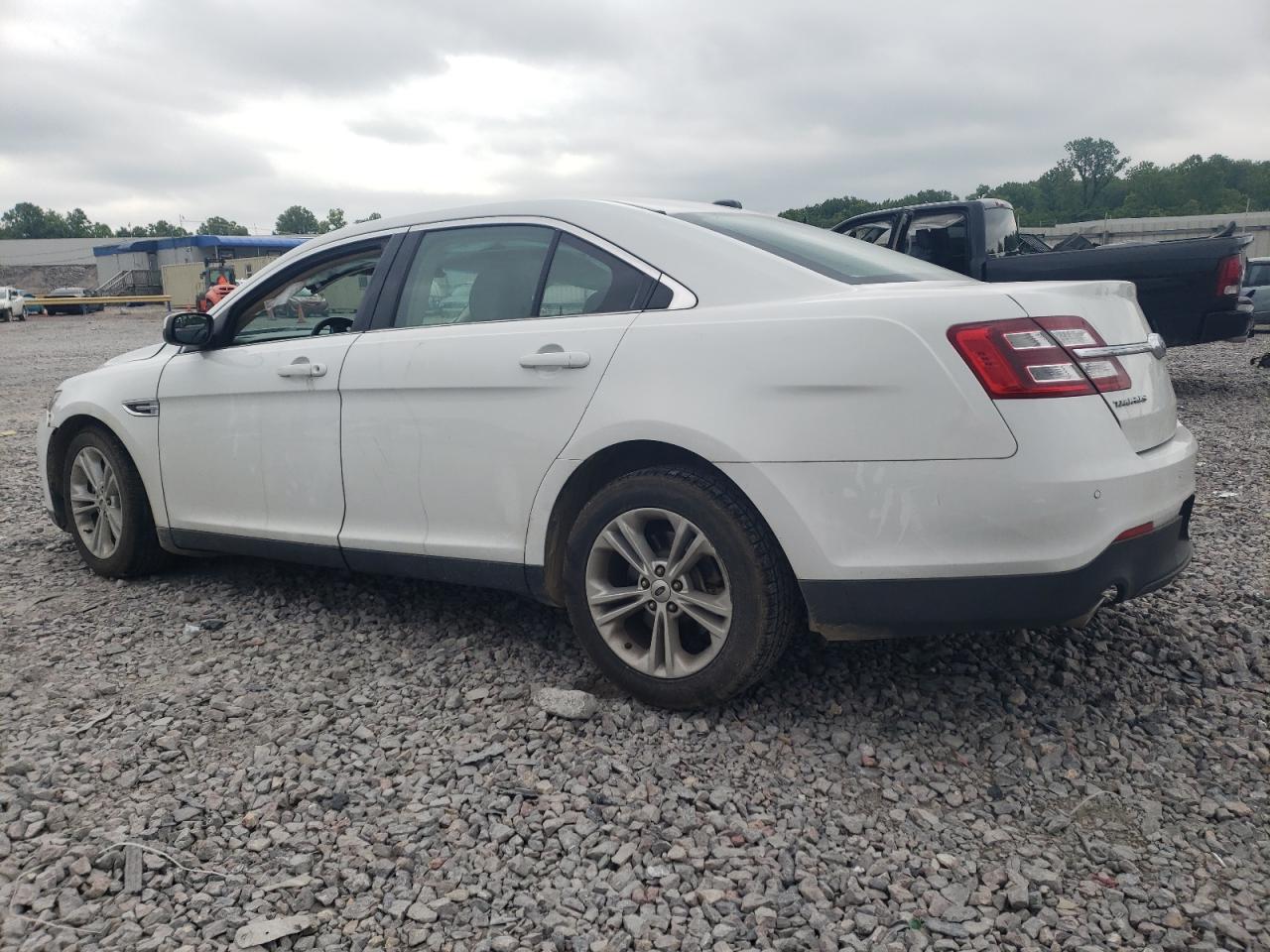 2016 FORD TAURUS SEL