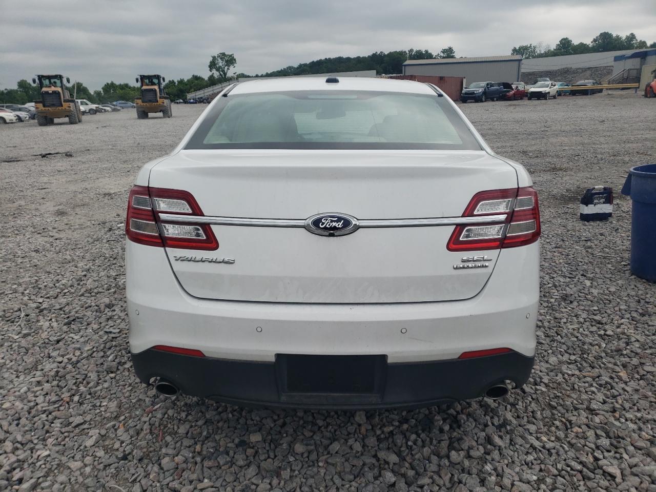 2016 FORD TAURUS SEL