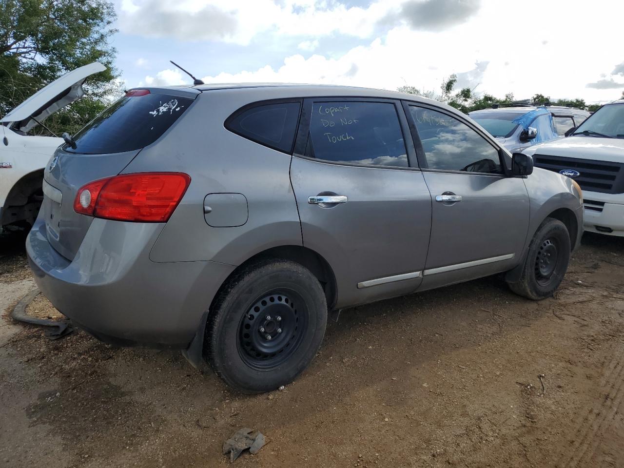 2015 NISSAN ROGUE SELECT S