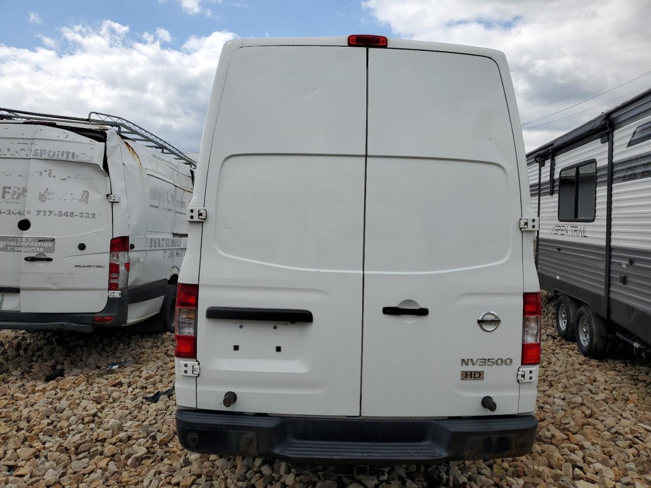 2016 NISSAN NV 2500 S