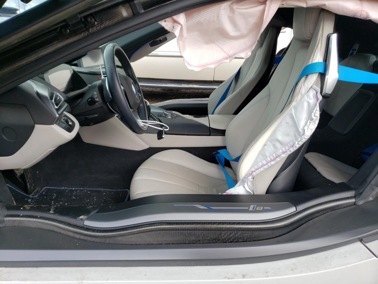 2015 BMW I8 