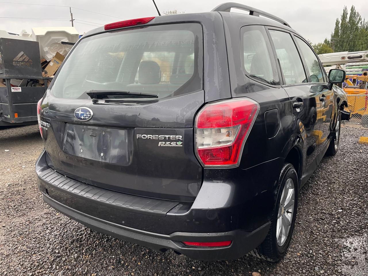 2015 SUBARU FORESTER 2.5I