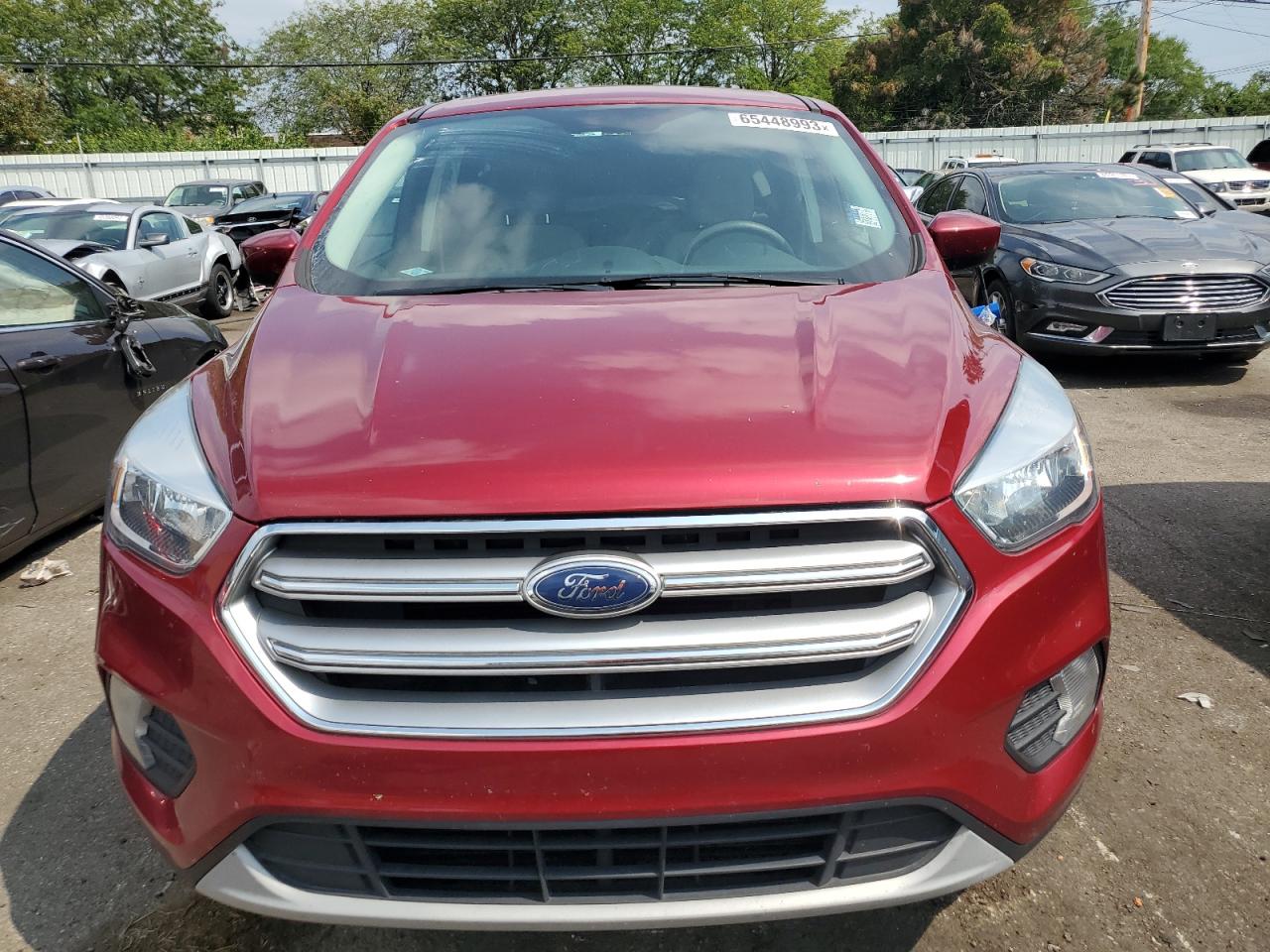 2017 FORD ESCAPE SE