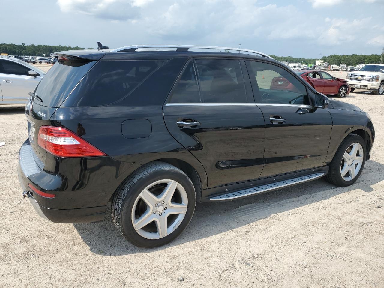 2014 MERCEDES-BENZ ML 550 4MATIC