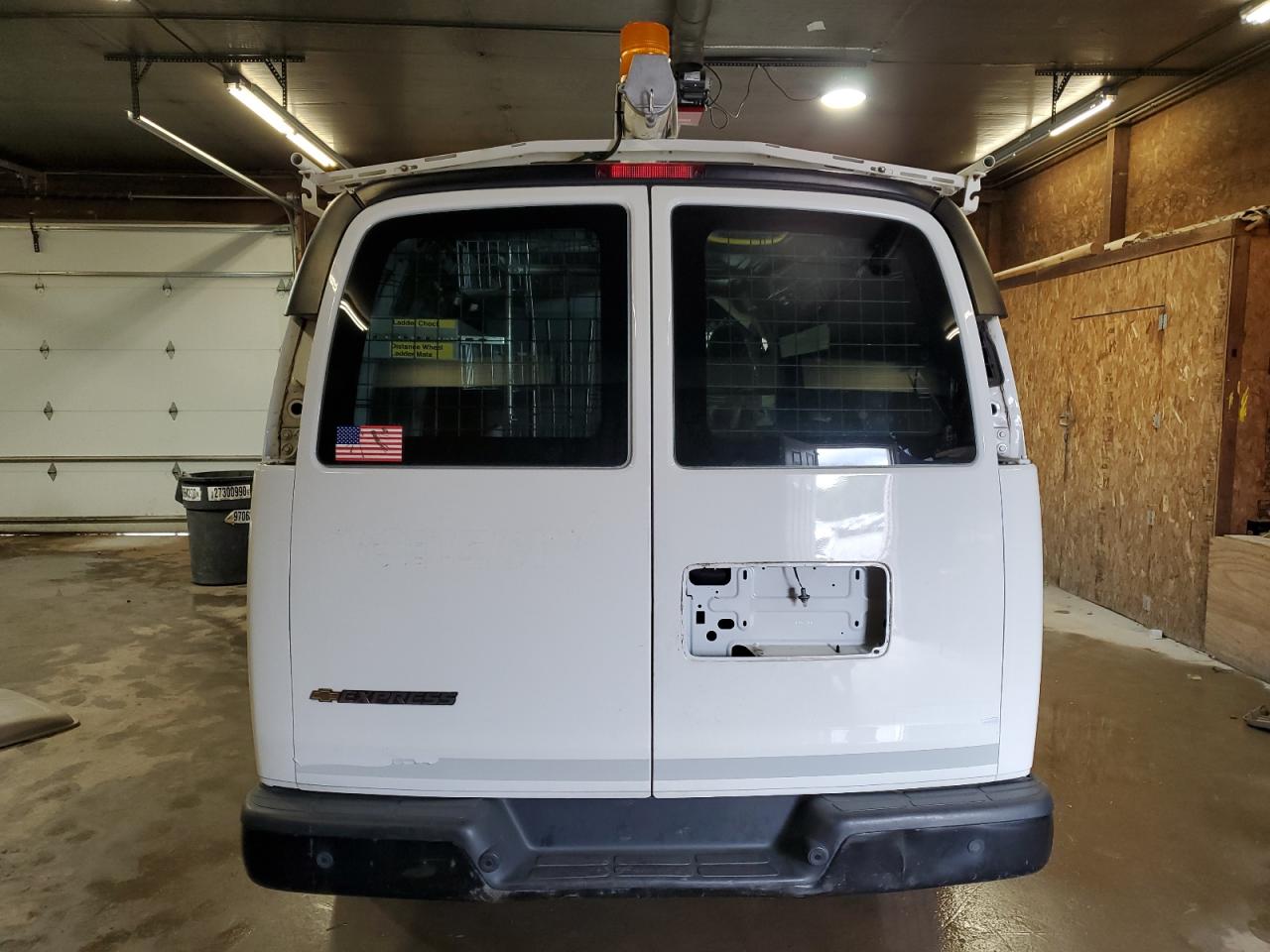 2017 CHEVROLET EXPRESS G2500 