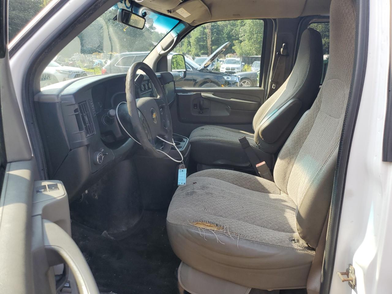 2015 CHEVROLET EXPRESS G3500 LT