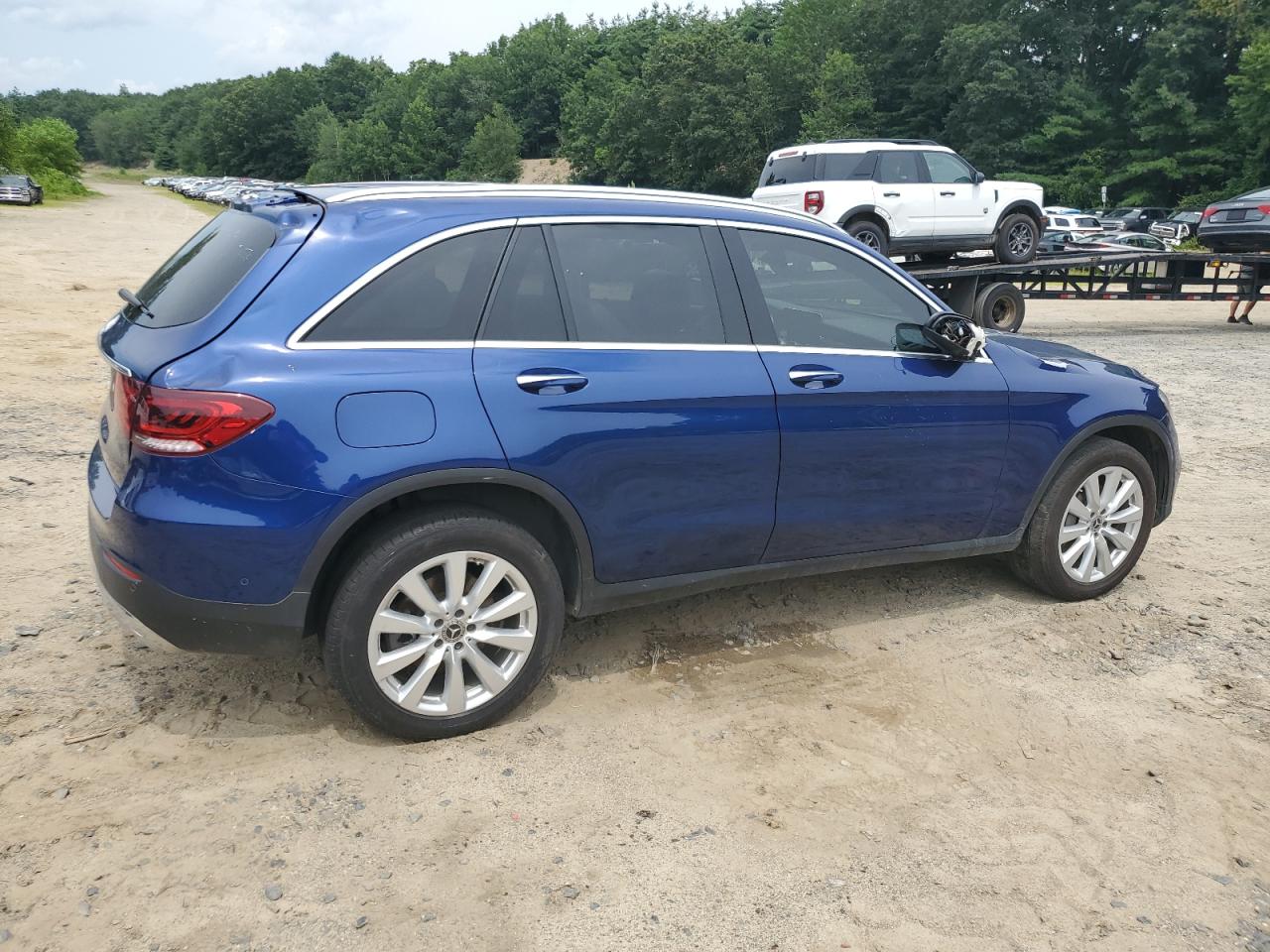 2021 MERCEDES-BENZ GLC 300