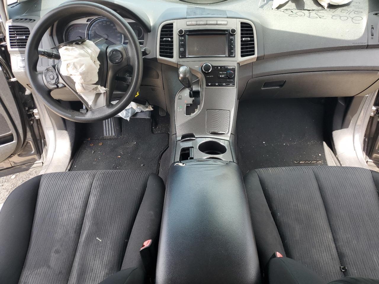 2013 TOYOTA VENZA LE