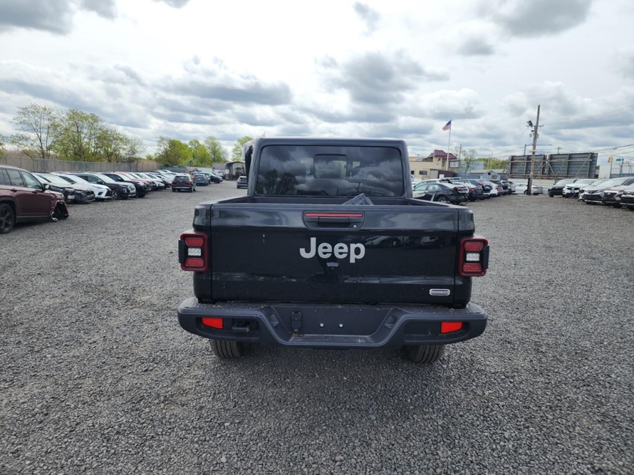 2022 JEEP GLADIATOR OVERLAND