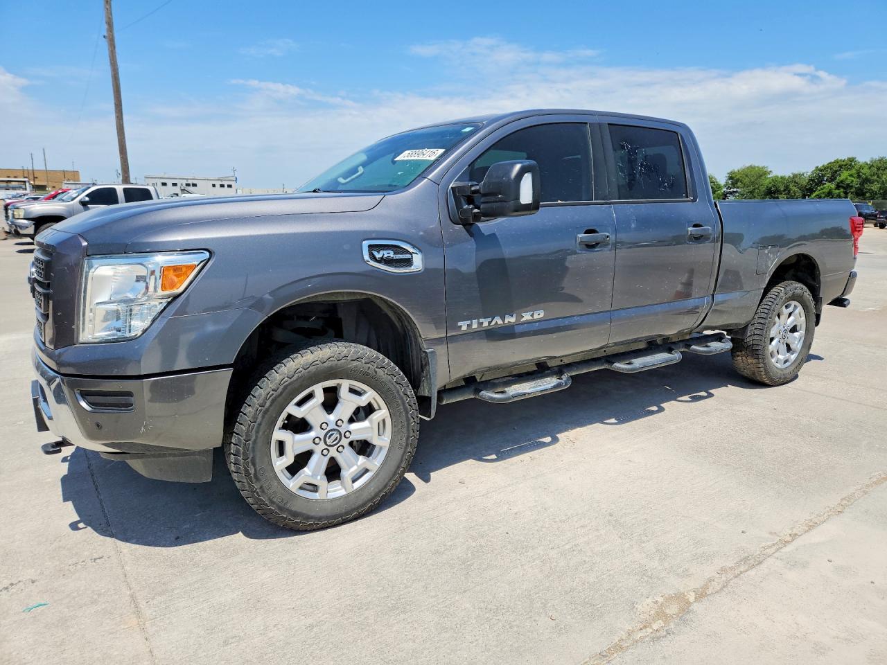 2022 NISSAN TITAN XD SV  