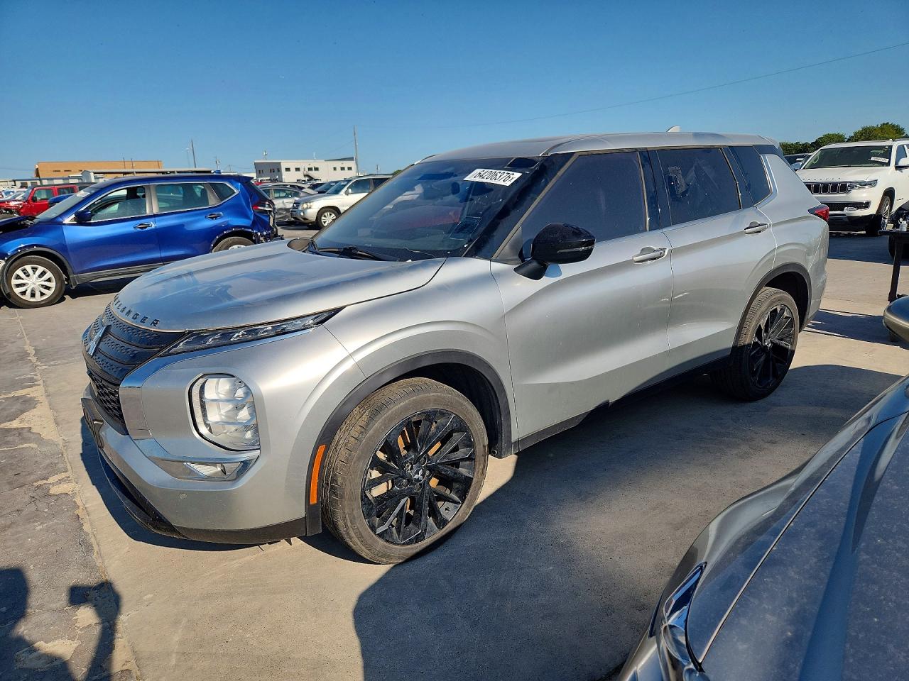 2022 MITSUBISHI OUTLANDER SE  