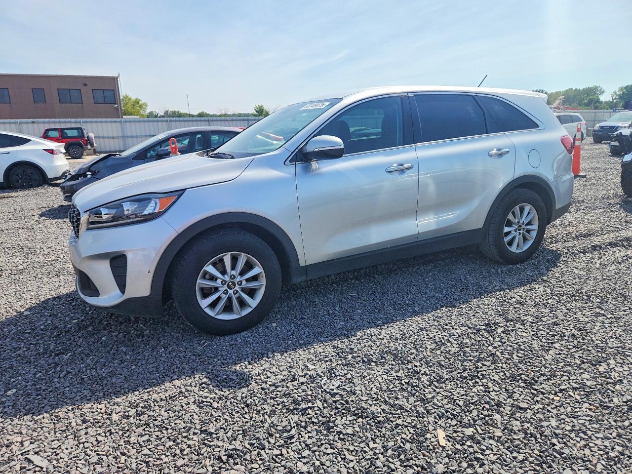 2020 KIA SORENTO S  