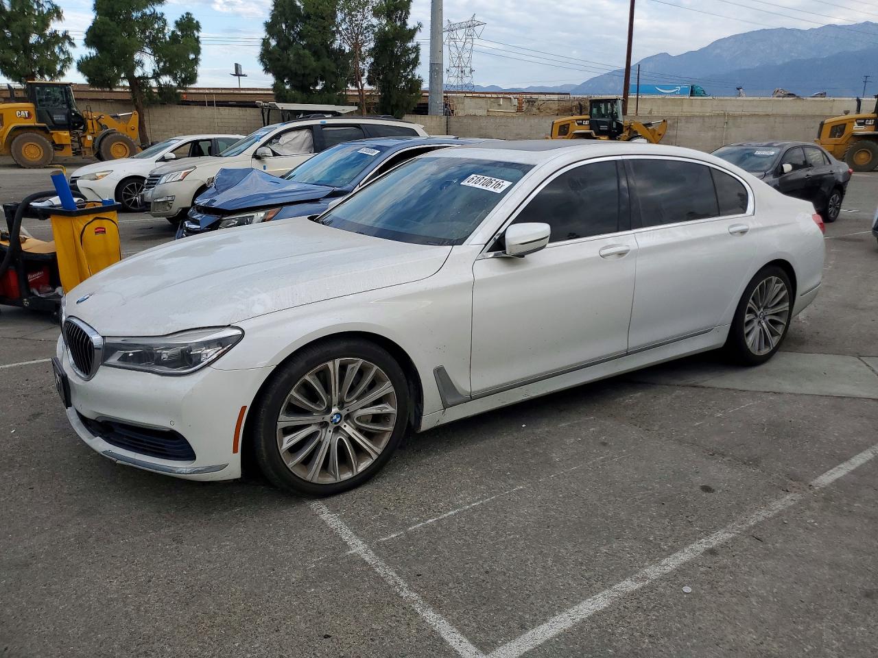 2016 BMW 750 XI  