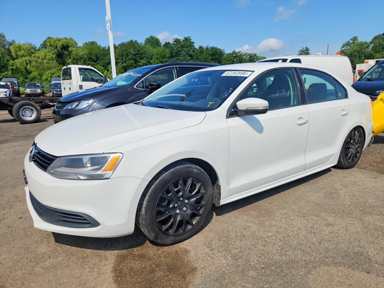 2014 VOLKSWAGEN JETTA SE  