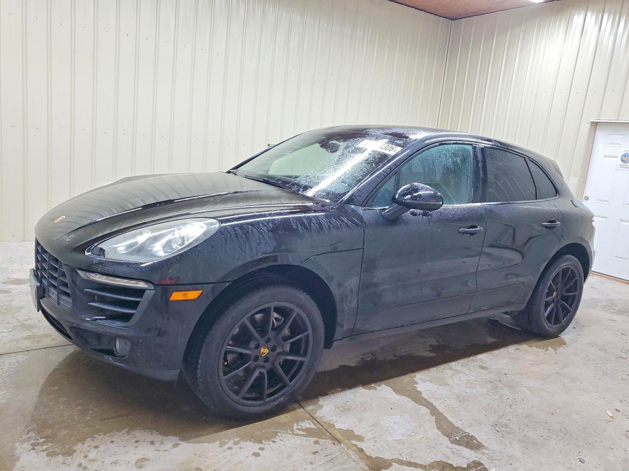 2015 PORSCHE MACAN S  